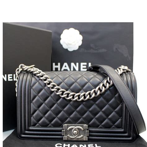 boy chanel shoulder bag|2014 Boy Chanel shoulder bag .